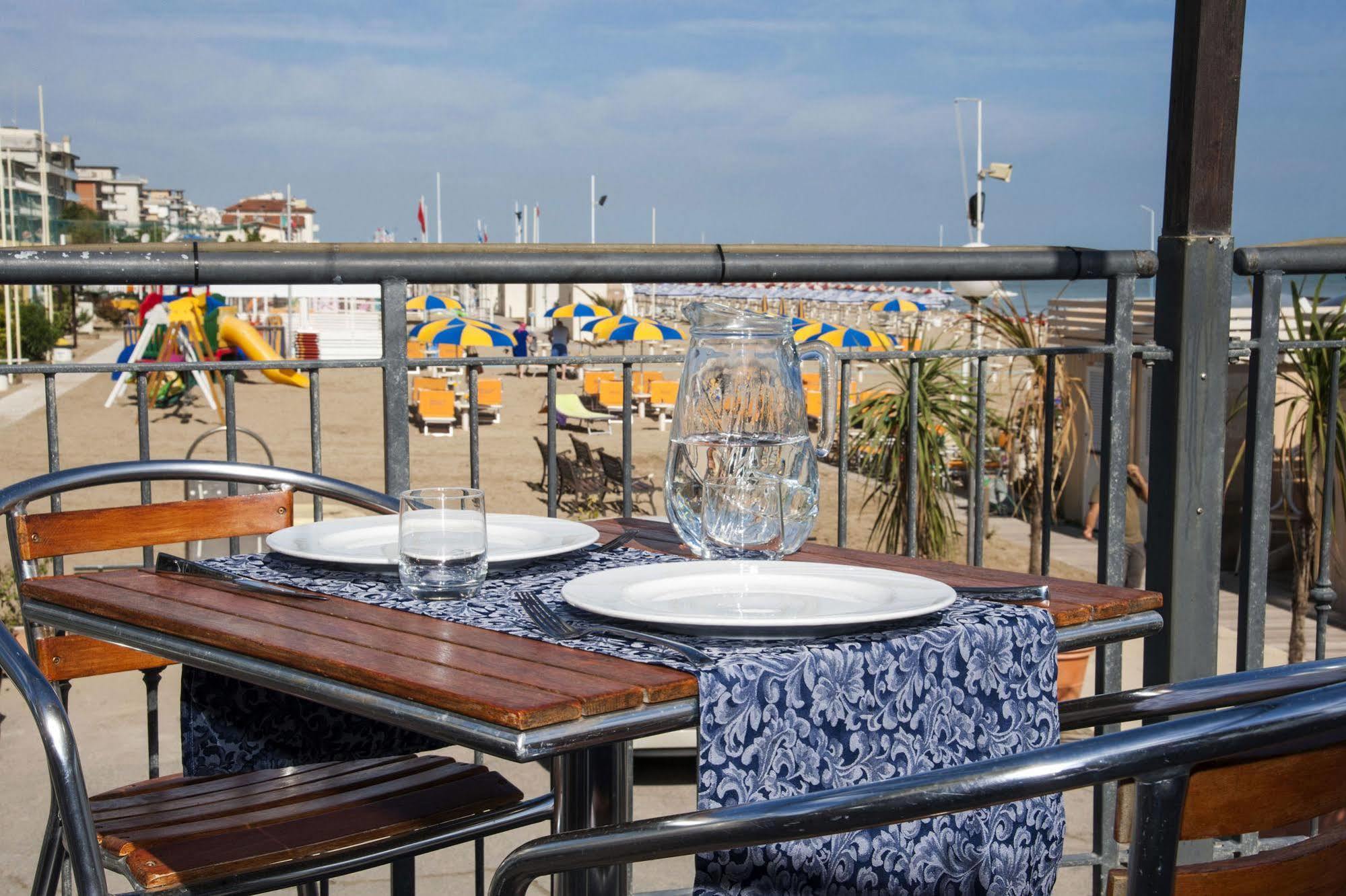 Hotel Strand Bellaria-Igea Marina Eksteriør billede