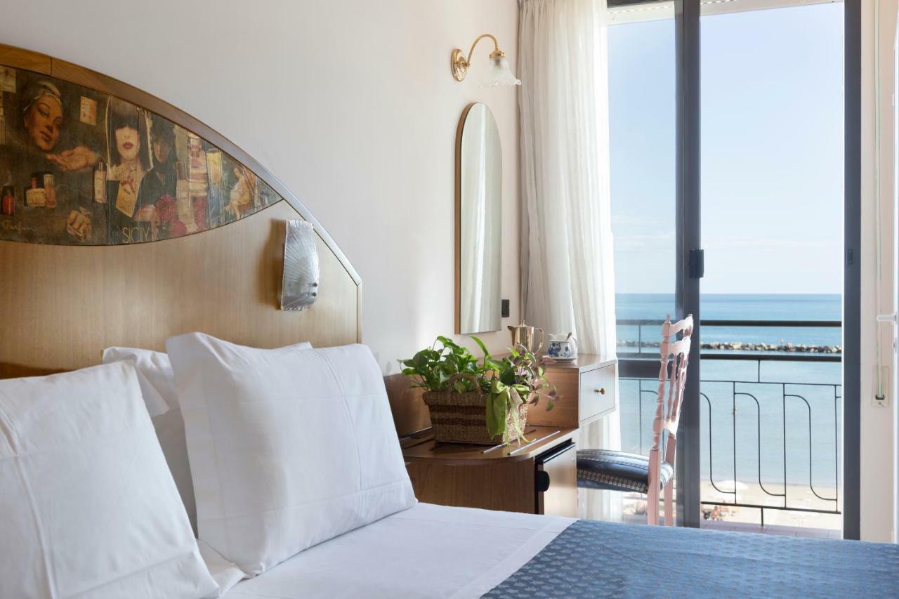 Hotel Strand Bellaria-Igea Marina Eksteriør billede